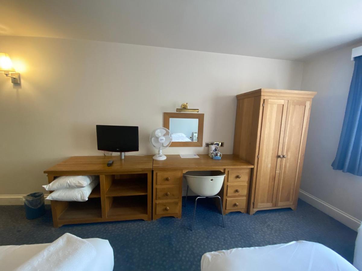 Ibis Budget Bromsgrove Eksteriør billede