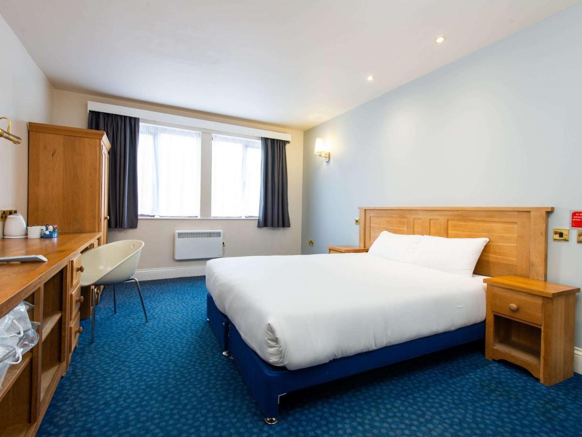 Ibis Budget Bromsgrove Eksteriør billede