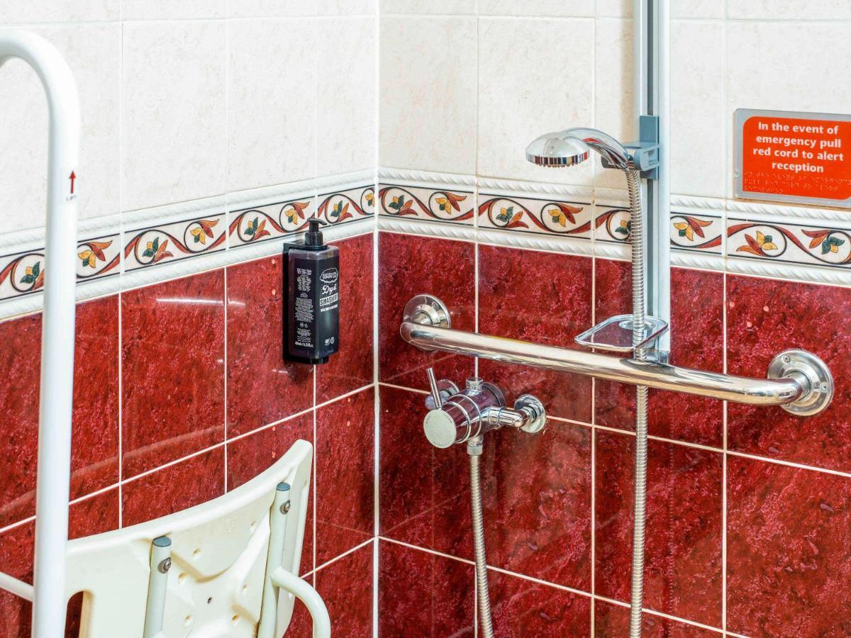 Ibis Budget Bromsgrove Eksteriør billede