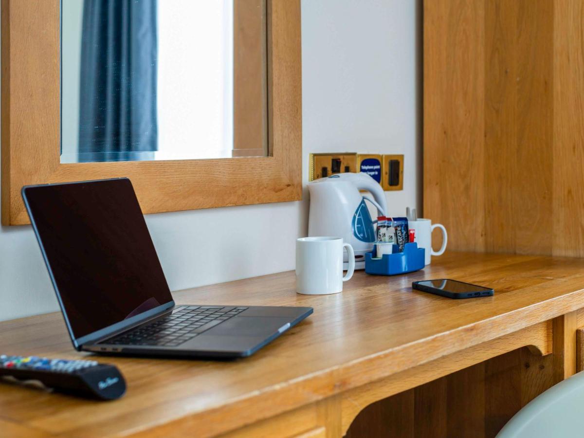 Ibis Budget Bromsgrove Eksteriør billede